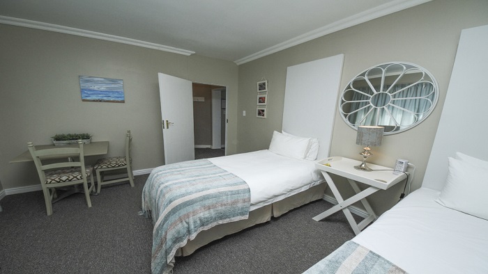 Room 2 (2 bedroom unit sleeping 4)